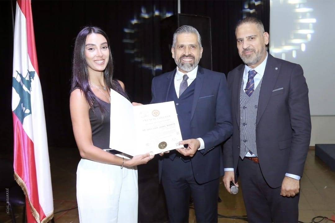 الإعلامية ميرا عبد الخالق تنال شهادة دكتوراه فخرية تقديراً لمسيرتها الإعلامية والإنسانية