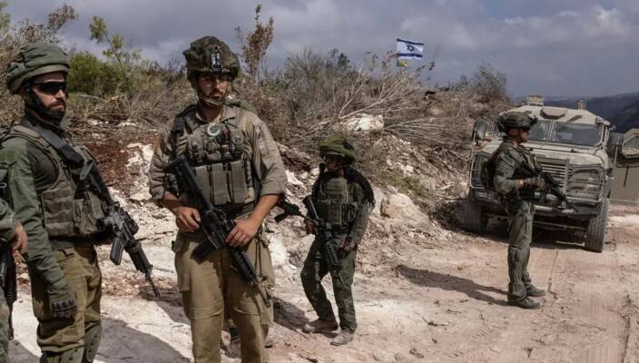 العدو أغار على تومات نيحا وفجّر منزلًا في عيترون...
ومسيّرات فوق الجنوب وبيروت
