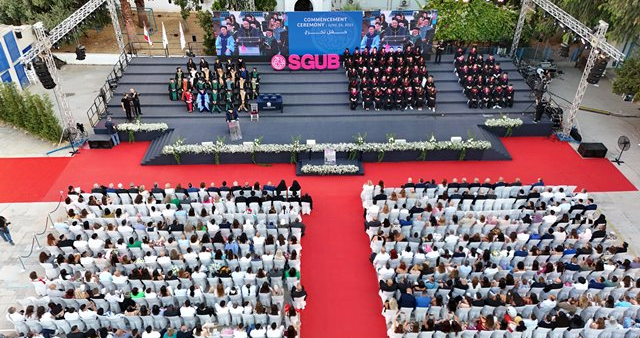 عودة رعى تخريج طلاب جامعة القديس جاورجيوس: بلدنا بحاجة إلى مواطنين حقيقيين ويخدمون بأمانة