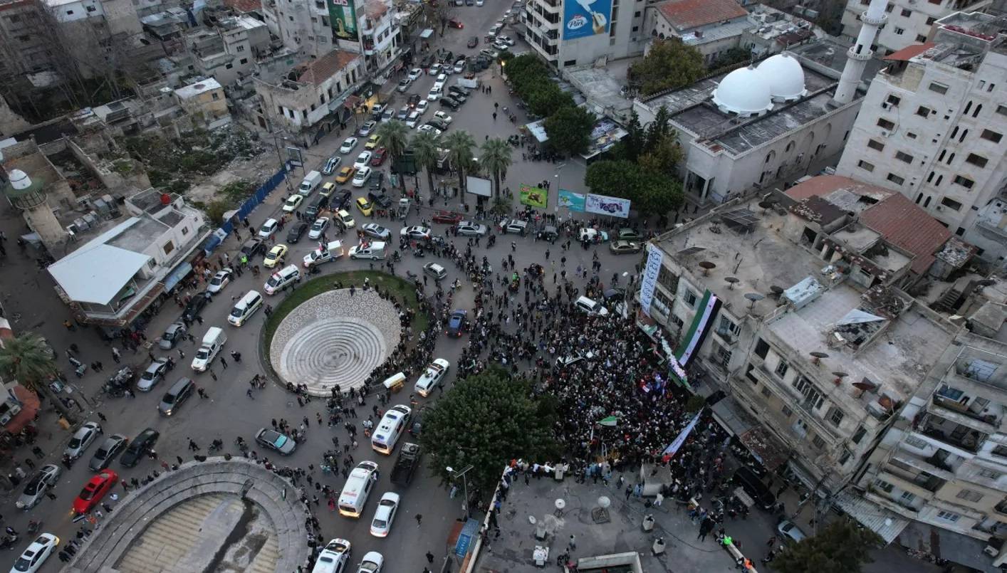 تقرير خاص لـ"رويترز": القوات السورية ارتكبت مجازر بحق 1500 علوي في الساحل... وسلسلة الأوامر امتدت إلى دمشق