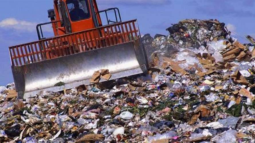بلدية كفرتبنيت تدعو إلى "حل جذري" بعد اشتعال مكب نفايات قديم