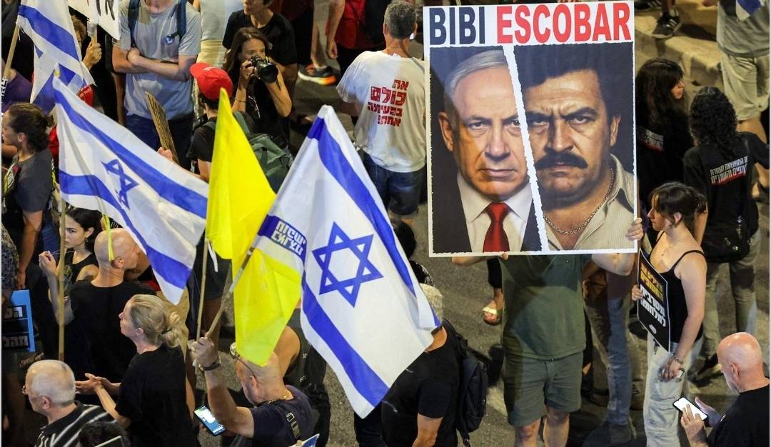 آلاف المتظاهرين الإسرائيليين يدعون إلى تأمين الإفراج عن الأسرى في غزة