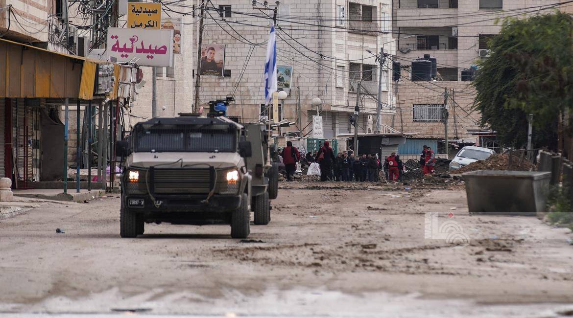 اعتقالات وهدم منازل في طولكرم والمستوطنون يصعدون