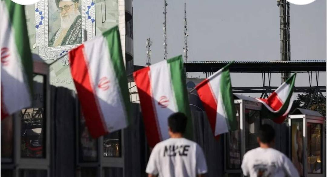 مسؤول إيراني يطالب واشنطن بـ "التعويض"