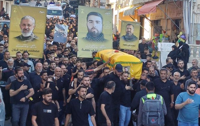 حزب الله شيّع شهيداً في بلدة عربصاليم
حمادة: موضوع السلاح ليس مطروحا إطلاقاً
أميركا و"إسرائيل" هما أساس المشاكل في لبنان