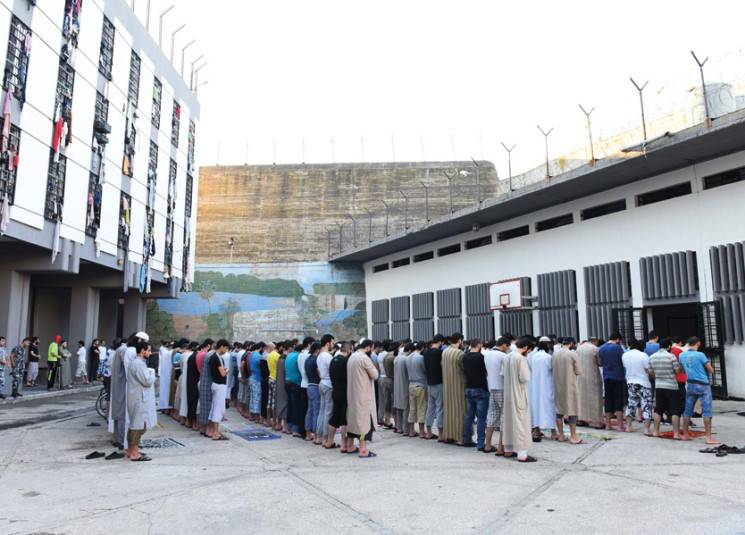 ملف الموقوفين السوريين يُشعل أزمة جديدة
بين بيروت ودمشق... ورسوم مُرتقبة على التصدير اللبناني!