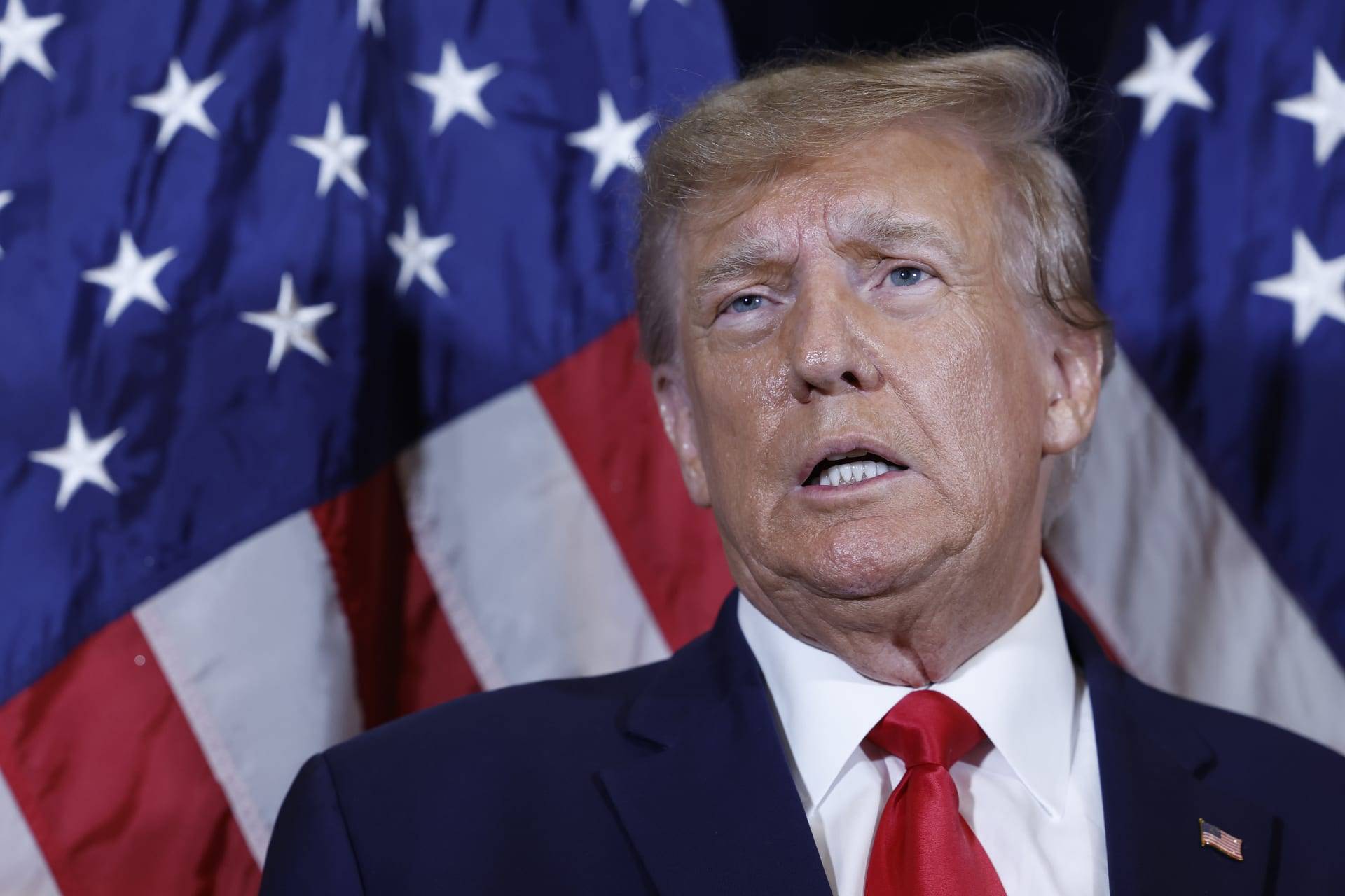 ترامب: رسوم جمركية إضافية على كندا بنسبة 35% اعتبارا من 1 آب