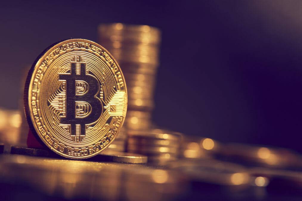 مستوى جديد لعملة "بتكوين"!