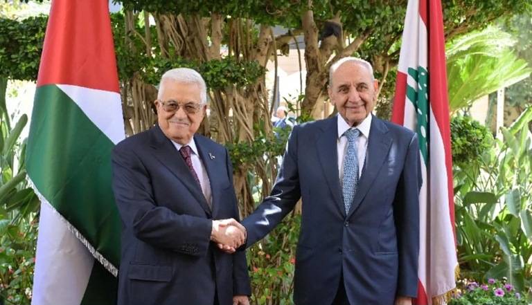 عباس يربح معركة في تنظيمه "فتح"... ولا يملك القرار الفلسطيني
بري دعاه الى توافق مع الفصائل حول السلاح... ودبور دفع الثمن