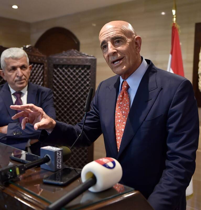 تصريحات باراك تثير الاستغراب في لبنان... واتصالات على أكثر من خط
