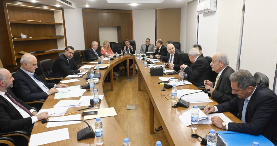 لجنة المال والموازنة تقترب من إنجاز قانون إصلاح المصارف: تمثيل للمودعين ضمن لجان التصفية وربط بالمحاسبة واسترداد الودائع