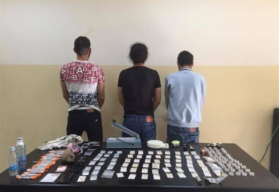 الأهالي يبيعون منازلهم خوفًا... من يحكم المعاملتين ليلاً؟