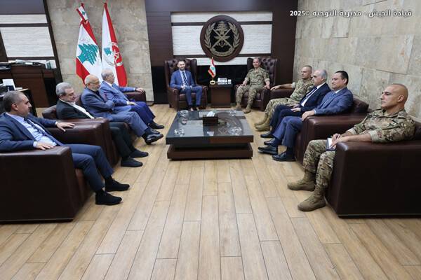 إستقبالات قائد الجيش