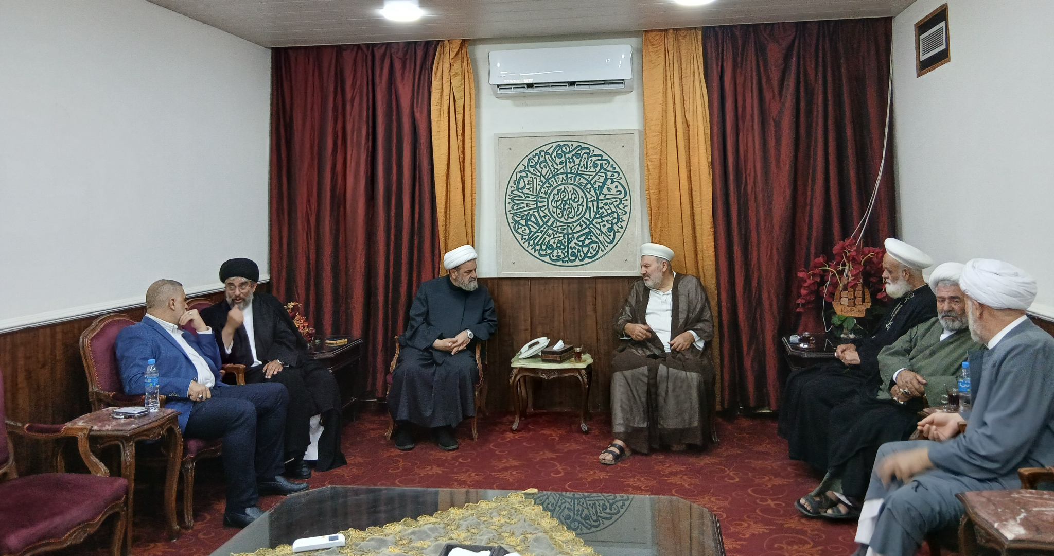 مفتي صور حذّر من الفتن وشدّد
على دور القيادات الدينيّة في تعزيز الوحدة