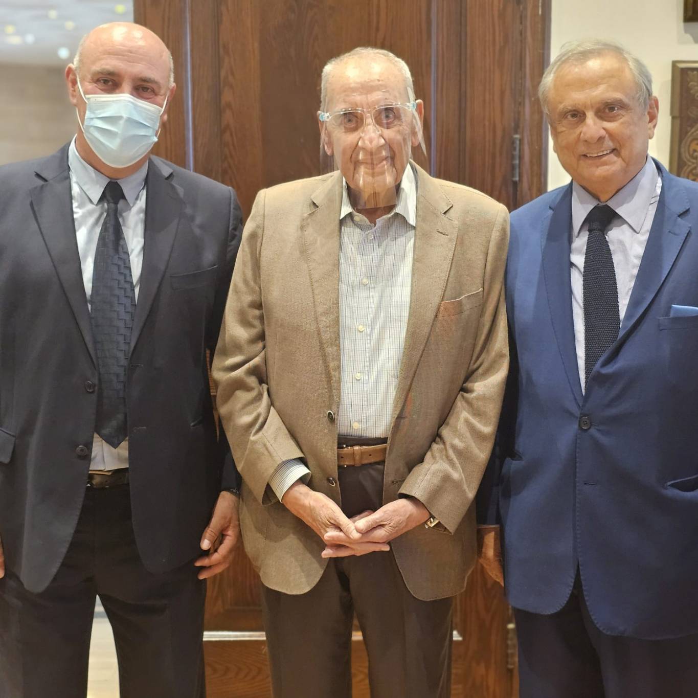 بري يطّلع من حبيب على الاتصالات الجارية

لتأمين المزيد من قروض مصرف الإسكان