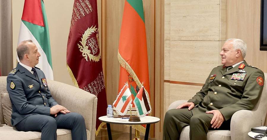 هيكل يزور الأردن ويلتقي نظيره الحنيطي... وتشديد على أهمية الشراكة الاستراتيجية واستمرار التعاون وتبادل الخبرات