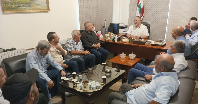 لقاء قي بعلبك بحث في مشاكل القطاع الزراعي