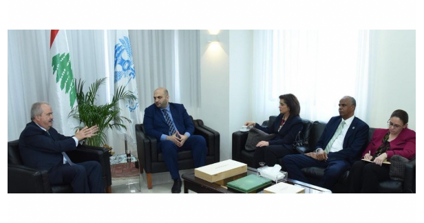 بعد جولتها على المؤسسات في ضاحية بيروت الجنوبية
جابر تابع مع ناصر الدين ومديرة "منظمة الصحة" آلية دعم القطاع الصحي