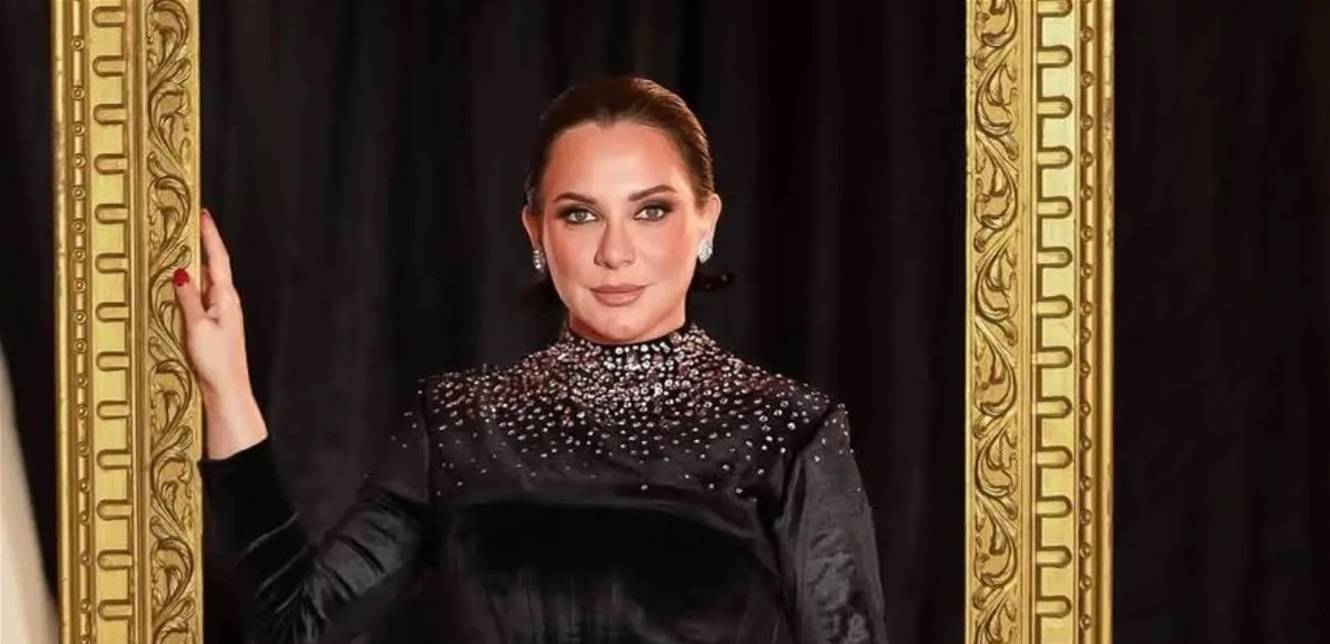 سلاف فواخرجي: "قتلوه والتهمة علوي"