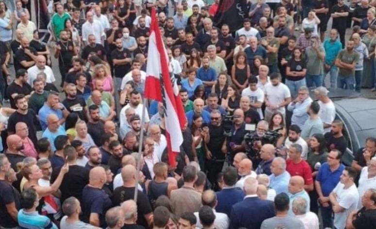 تظاهرة في المعاملتين استنكاراً لقتل جورج وليليان تحومي
وكلمات طالبت بقرارات حازمة لردع المُخلّين بالأمن