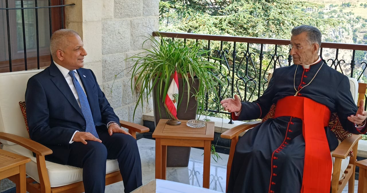 سفير العراق الجديد اطلع الراعي
 على أوضاع المسحيين في بلاده