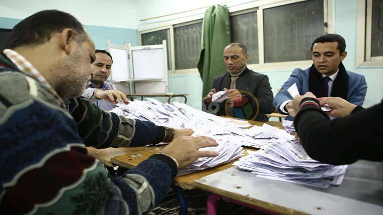 الكامرون: طعون بالجملة في ترشيحات الرئاسة