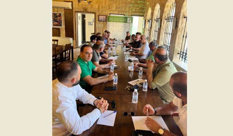 نجمع الصناعيين قي البقاع بحث في استخدام الطاقة

البديلة والتكنولوجيا الحديثة في تطوير الانتاج الصناعي