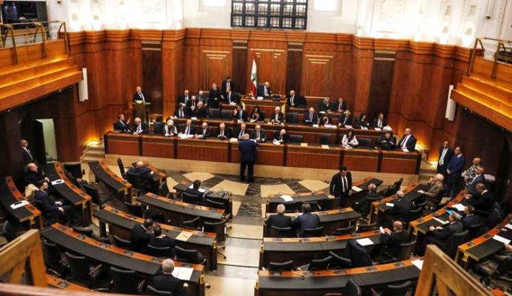 جلسة تشريعية في مجلس النواب: إقرار تعديل قانون الإيجارات وتعويض مديري المدارس وإعادة قانون "الصيدلة" إلى اللجان