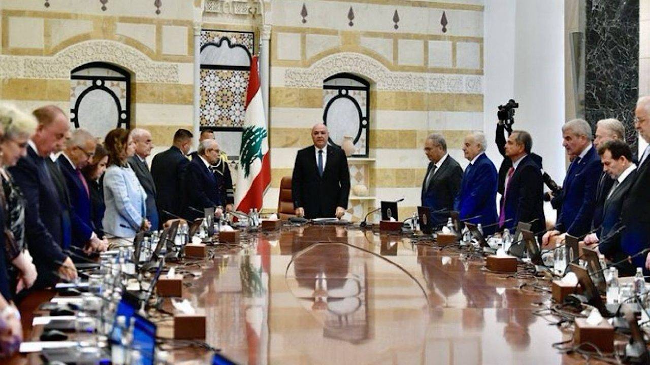 قرار الحكومة "حبر على ورق" في ظلّ العجز عن التنفيذ
واشنطن: المطلوب إجماع وزاري على القرار لا أكثريّة