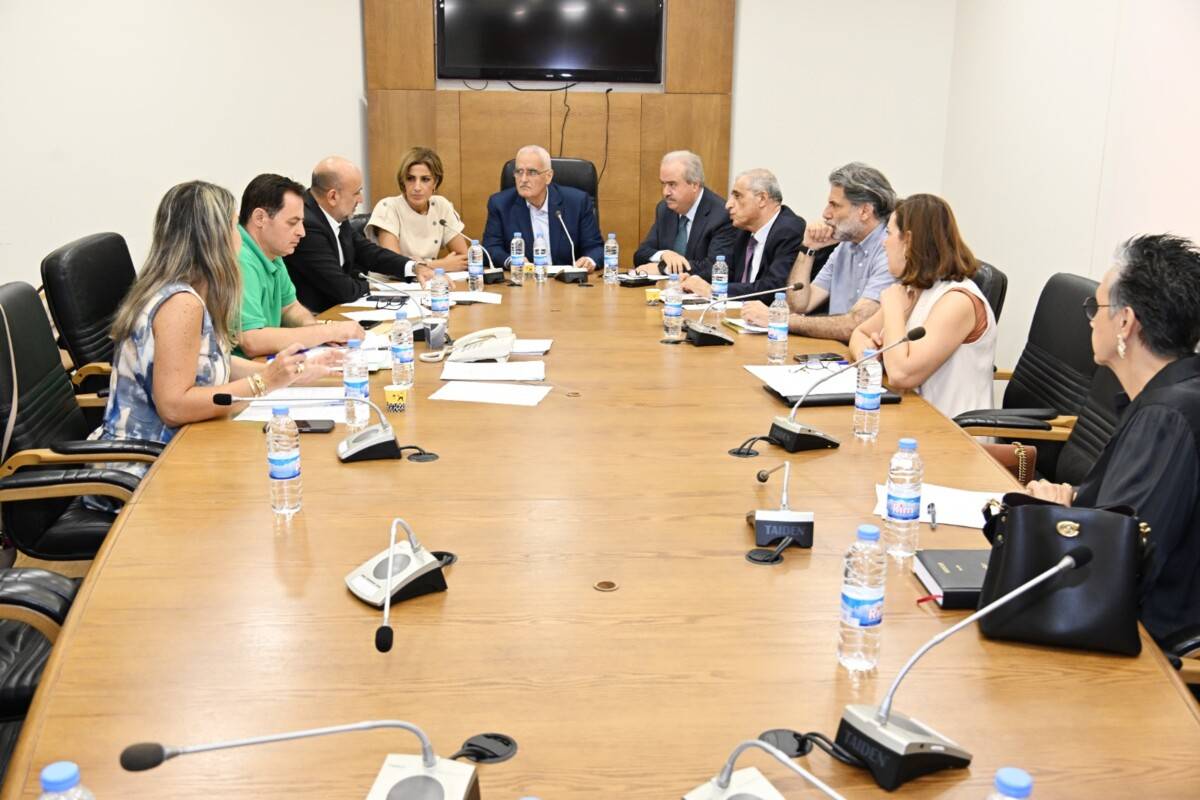 لجنة البيئة بحثت تعديل قانون النفايات لتمكين
البلديات من استرداد كلفة معالجتها بالعملة الرائجة