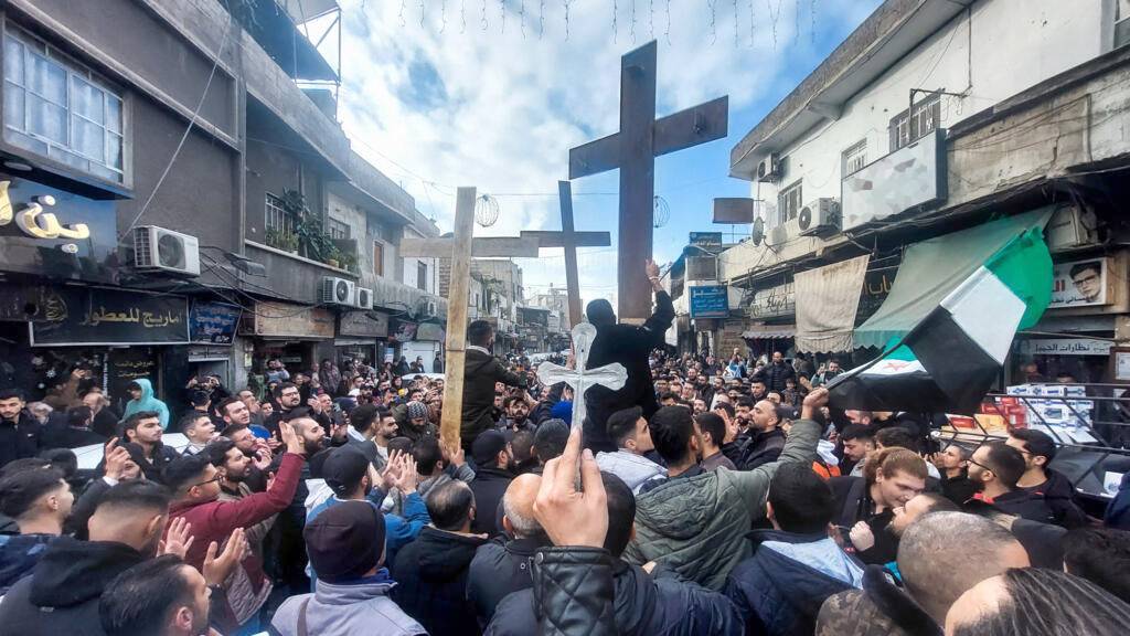 تأسيس «المجلس العسكري المسيحي» في سوريا: «مظلة» الدولة لا تقي