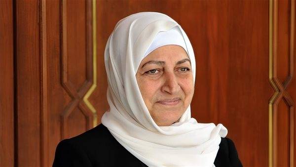 بهيّة الحريري تابعت هاتفياً مع سلام
موضوع إعادة إعمار قرى صور والتقت زواراً