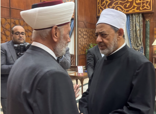 دريان عاد من القاهرة
وأكد التنسيق بين دار الفتوى والأزهر