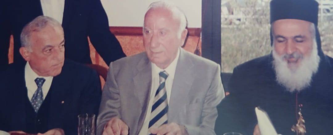 الشعر الزجلي... بين الخوري والقاضي