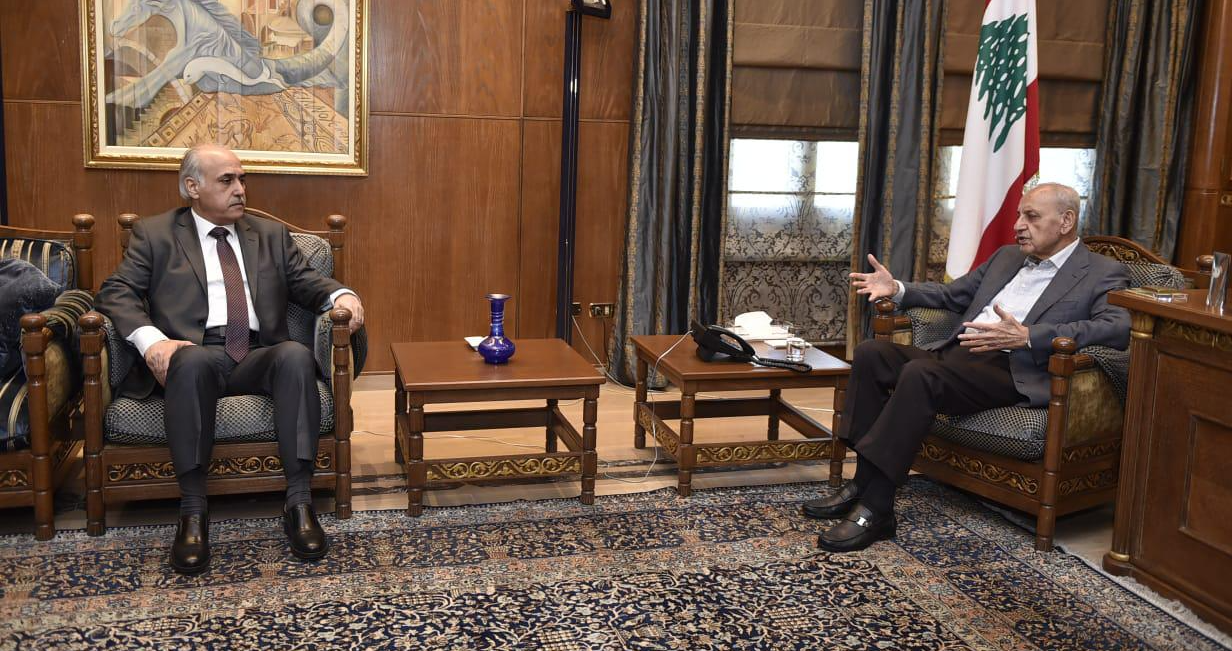 بري بحث مع زواره المستجدات