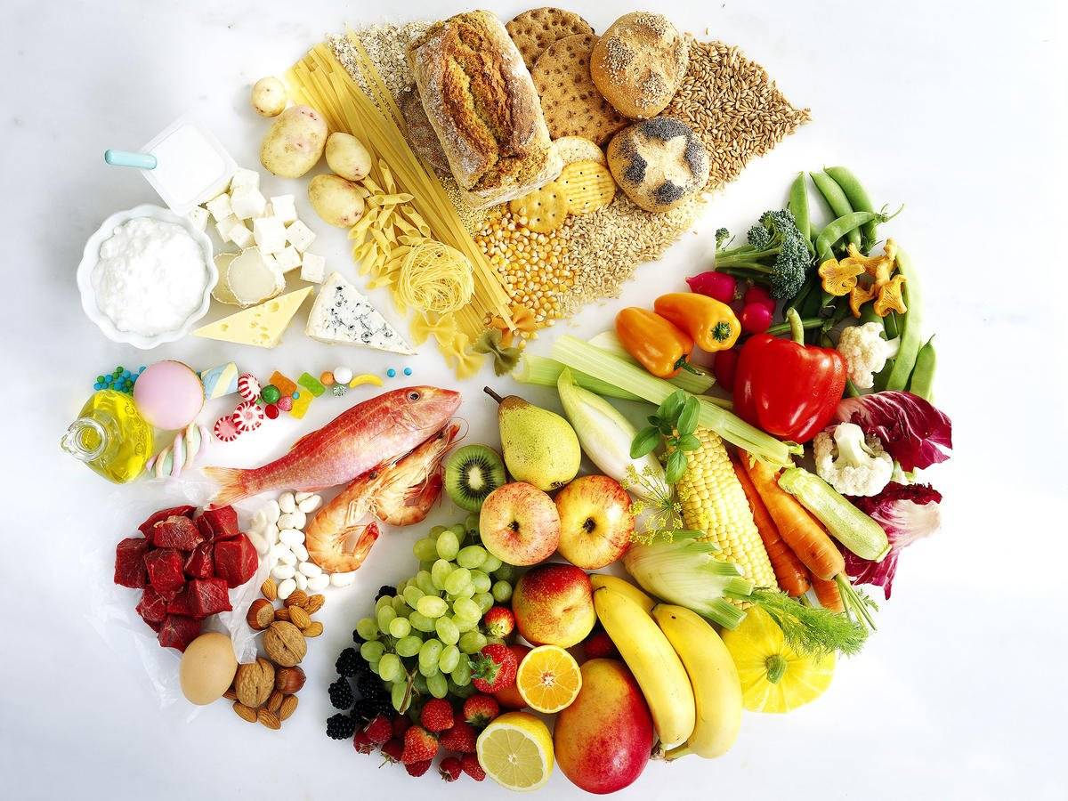 مزج خاطئ على المائدة: أطعمة لا تجمعها معاً لحماية جهازك الهضمي!