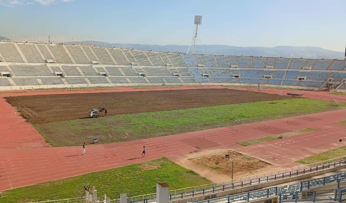 الملاعب اللبنانية ووضعها السيىء... كيف تؤثر في مستوى كرة القدم واللاعبين؟