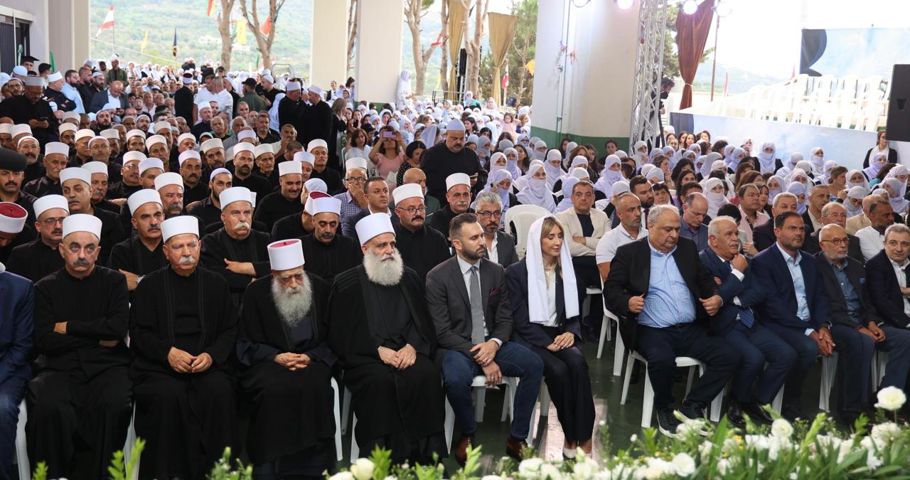 أبي المنى وتيمور جنبلاط في احتفال العرفان المركزي:
ضمانتنا الهوية العربيّة والإسلاميّة... ونحن مُتمسّكون بها