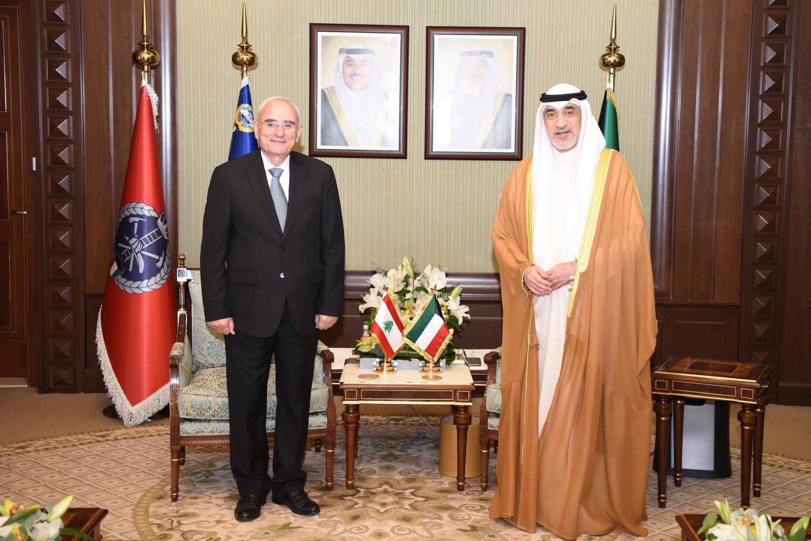 منسى التقى النائب الأول لرئيس
مجلس الوزراء في الكويت