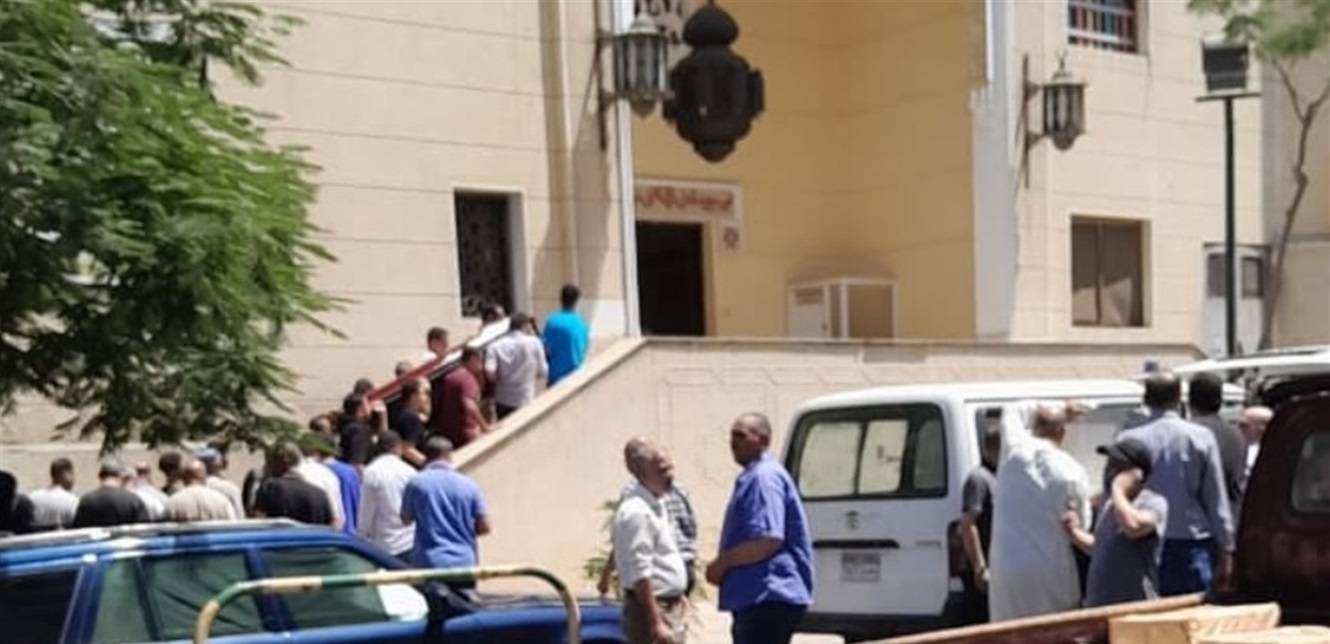 ابن فنان شهير في ذمة الله.. دُفن بعيداً عن الضجة الاعلامية ومن دون تواجد النجوم