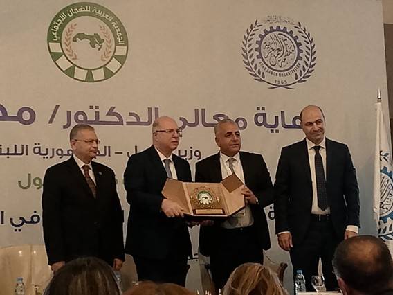 حيدر يفتتح ندوة الضمان: توسعة الشمول لتغطية العاملين في القطاع غير المنظم