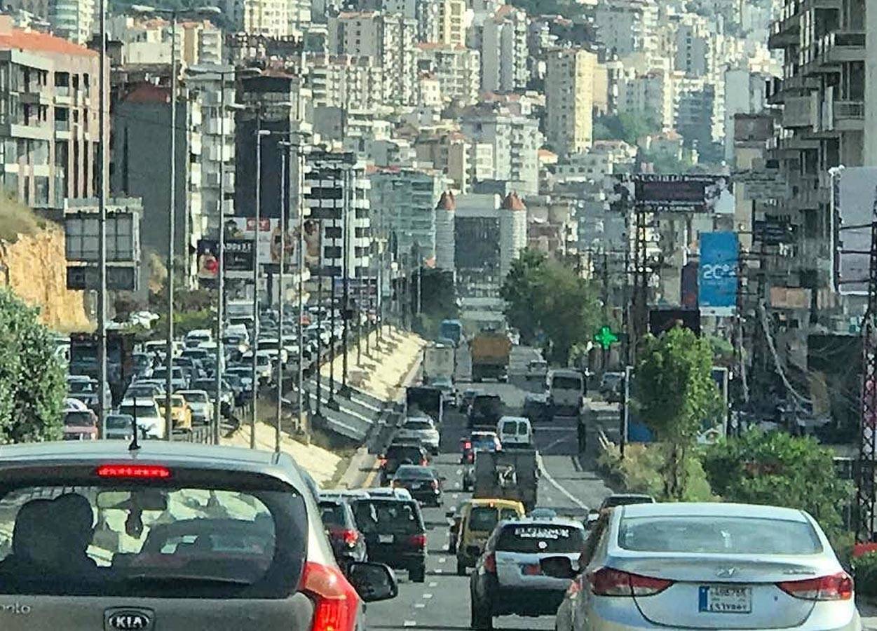 توسعة أوتوستراد جونية تتكامل مع انطلاق العمل بمرفأ جونية
مشاريع حيويّة وإنمائيّة بشرْكة بين القطاعين العام والخاص