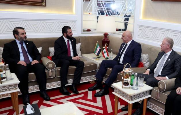 الرئيس عون التقى الرئيس السوري في قطر