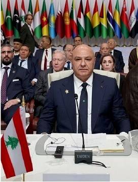 شارك في افتتاح مؤتمر القمّة العربيّة الإسلاميّةفي الدوحة... والتقى عدداً من القادة العرب
عون: جاهزون للسلام إن أرادت "إسرائيل" ذلك وفقاً لمبادرة السلام العربيّة
لم يكن هدف الاعتداء في قطر محاولةَ اغتيال مفاوضين بل تصفيةُ فكرة التفاوض