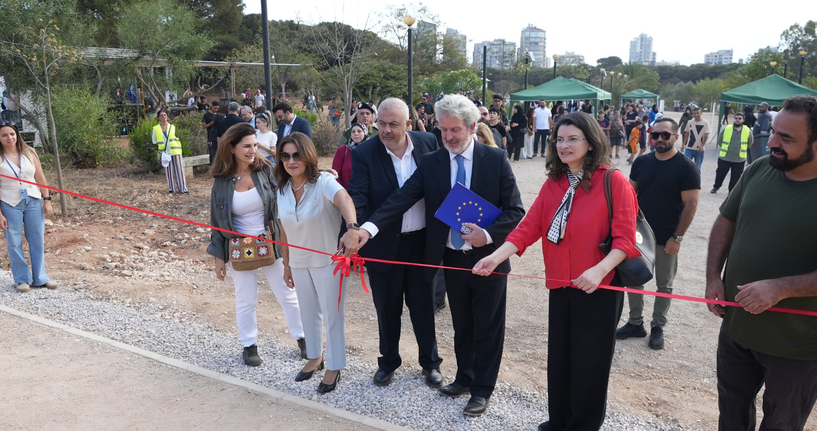 افتتاح المرحلة الأولى من أعمال تأهيل حرش بيروت
وزيرة الشؤون: العاصمة تستحق استعادة مساحاتها العامة