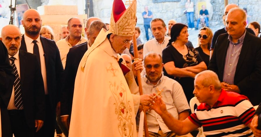 ترأس قداساً على نيّة الشهداء
الراعي : لبنان لا يزال قادراً على أن يكون
رسالة سلام في منطقة مضطربة