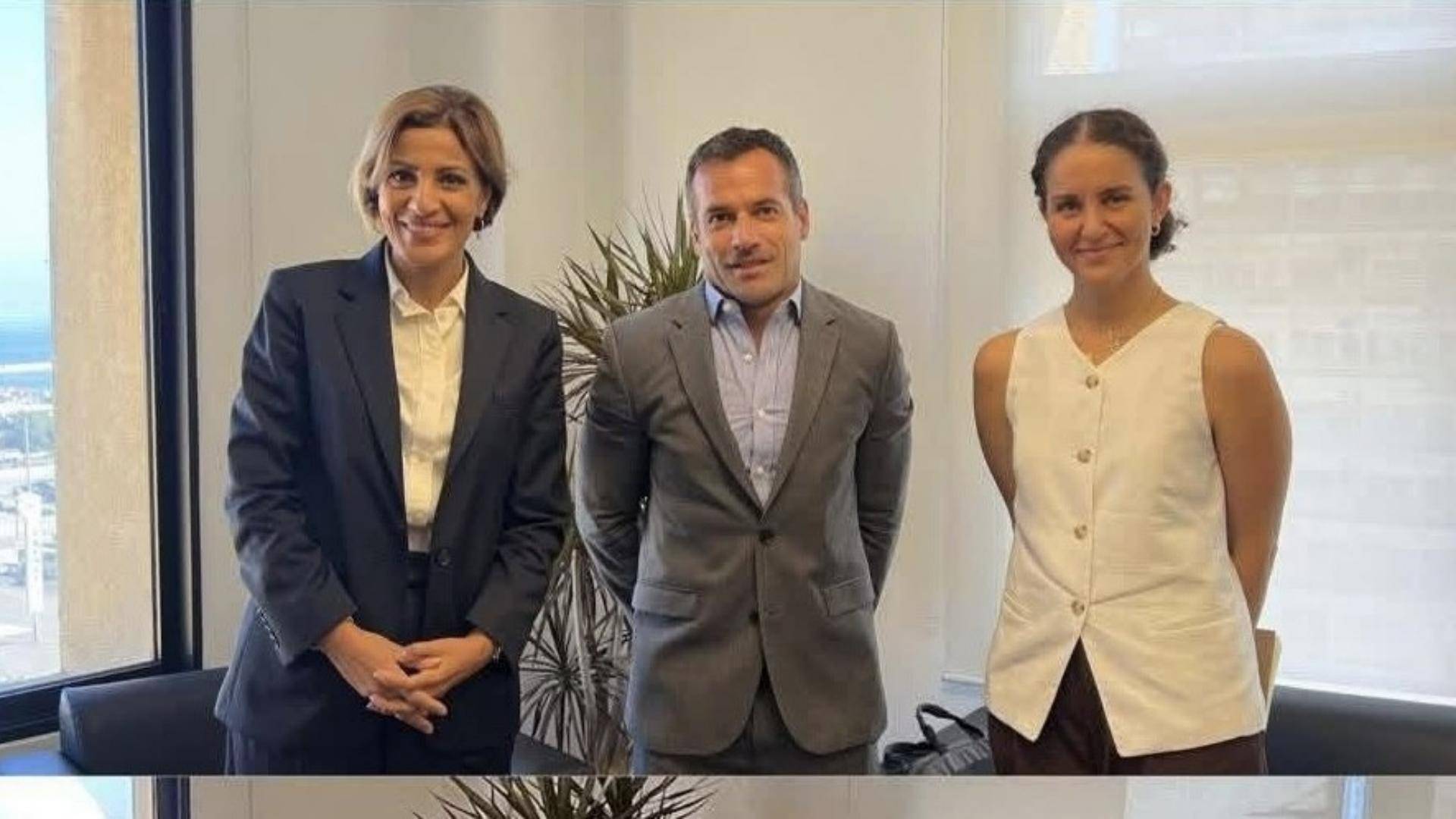 وزيرة البيئة تابعت عدداً من المشاريع
مع وكالة التنمية الفرنسية ومكتب البنك الدولي