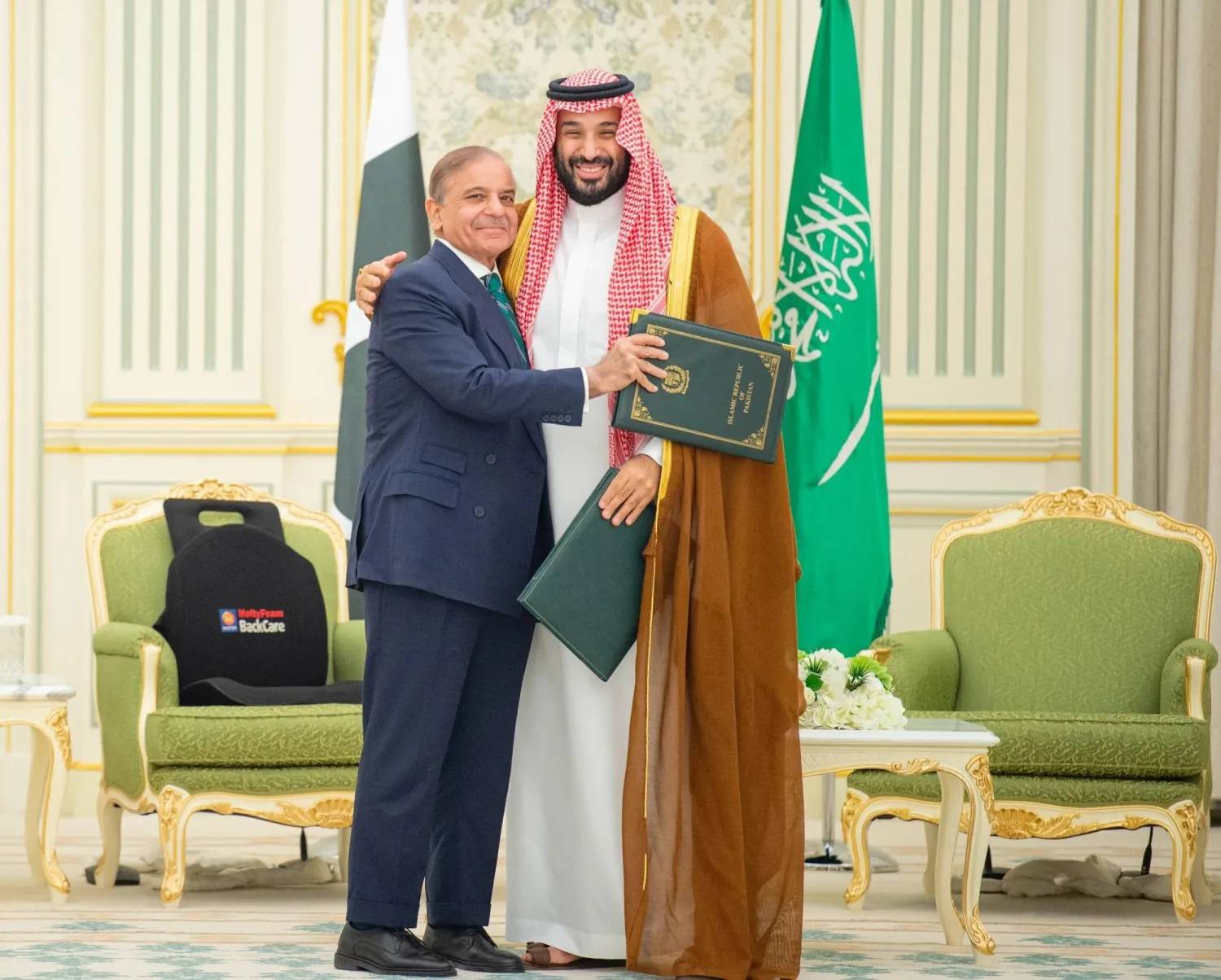 اتفاقية الدفاع السعودي الباكستاني