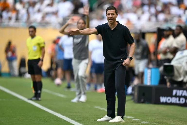 إنجاز غاب 21 عاماً... تشابي ألونسو يصنع التاريخ مع ريال مدريد