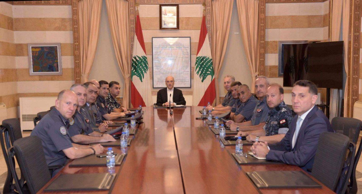 الحجار يلتقي قيادة قوى الأمن الداخلي ويشدّد على تعزيز الحضور الأمني